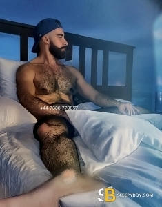 male escort London Leafar_topxl