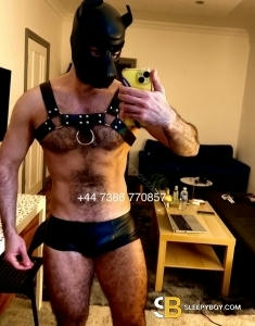 male escort London Leafar_topxl