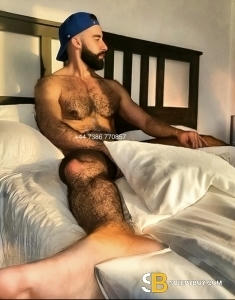 male escort London Leafar_topxl