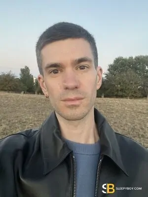 Gay Escort Jamie 29yr - double penetration