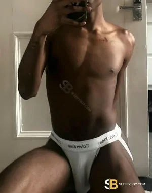 Gay Escort Angelo 21yr - masseur