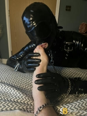 Bisexual Escort Latex Master 38yr - blowjob