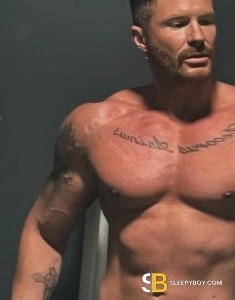 male escort Manchester Tobias