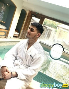 male rent boy London Tan