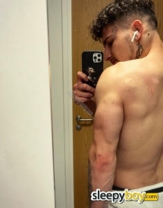 male rent boy Stratford Randy