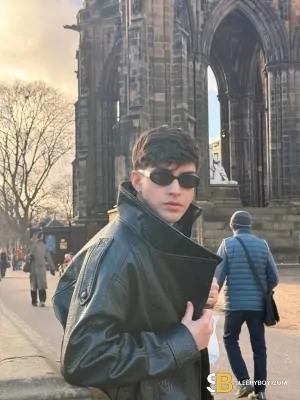 Bisexual Escort Lucas Sampaio 27yr - trios