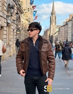 male escort Birmingham Lucas Sampaio