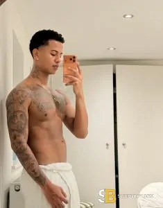 male escort Leicester Rodrigo Souza