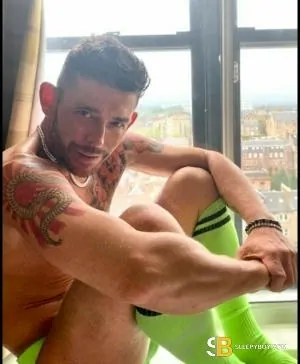 Gay Escort Adam Firstman 40yr - double penetration