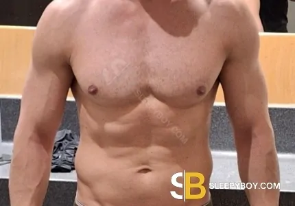 Bisexual Escort Mike_magicxxl 41yr - trios