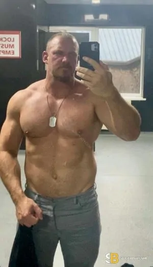 Bisexual Escort Harvey 37yr - licking