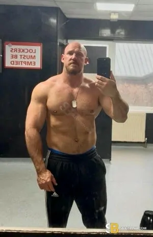Bisexual Escort Harvey 38yr - double penetration