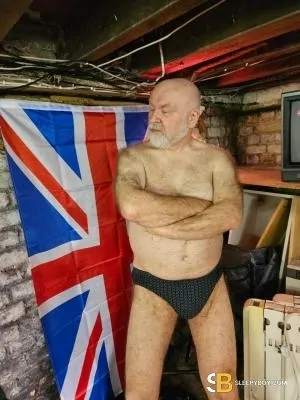 Gay Escort Richard 61yr - licking