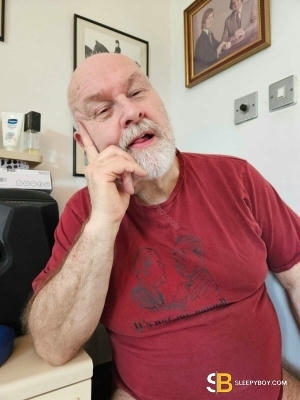 Gay Escort Richard 61yr - licking