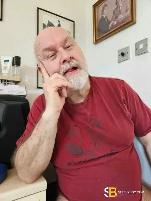 Gay Escort Richard 61yr - licking