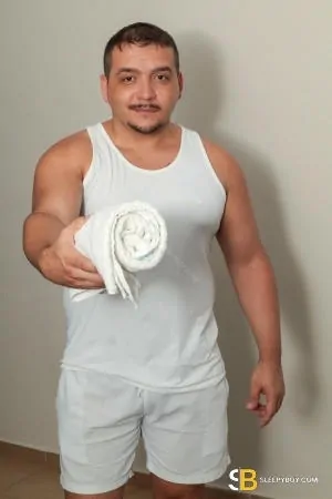 Gay Escort Cairo 33yr - licking