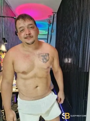 Gay Escort Cairo 34yr - licking