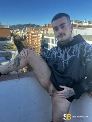 Gay Escort Jake Ftm 22yr - shaving