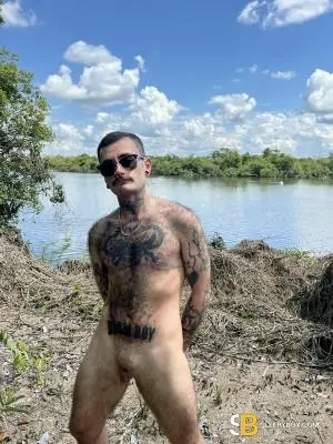 Gay Escort Jake Ftm 22yr - trio m/f