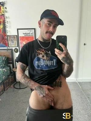 Gay Escort Jake Ftm 22yr - exhibitionist