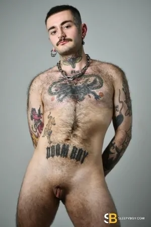 Gay Escort Jake Ftm 22yr - trios