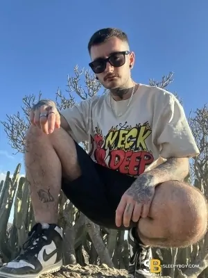 Gay Escort Jake Ftm 22yr - double penetration