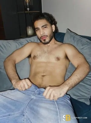 Bisexual Escort Demonxxl 25yr - gangbang