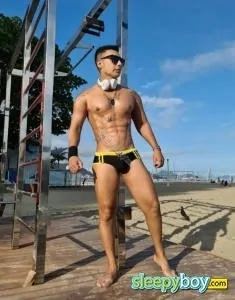male rent boy Northampton Adolfo
