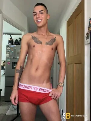Gay Escort Mihail 24yr - double penetration