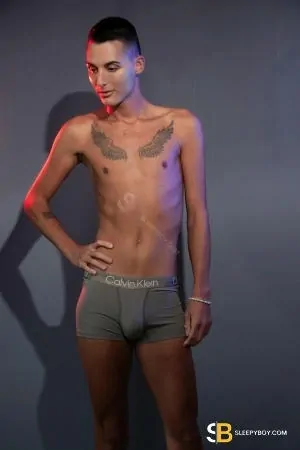Gay Escort Mihail Twink 24yr - double penetration