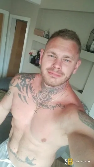 Bisexual Escort Lewis 33yr - trios