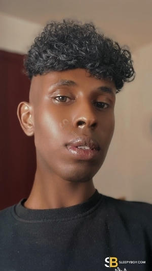 Gay Escort Abdi 23yr - licking