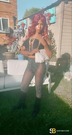 Gay Escort Abdi 23yr - licking