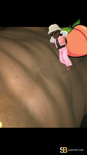 Bisexual Escort Hungbigbattygal 24yr - pnp