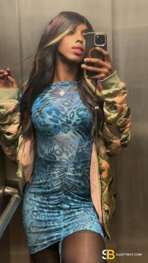 Bisexual Escort Hungbigbattygal 24yr - trios