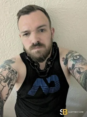 Bisexual Escort George 36yr - double penetration