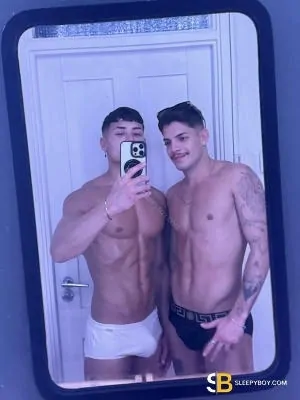 Gay Escort Victor Kawasaki 23yr - trios