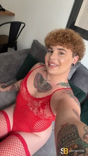 Gay Escort Joshua 21yr - blowjob