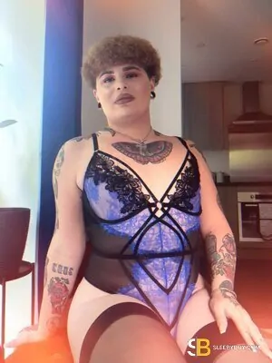 Gay Escort Joshua 21yr - always safe sex