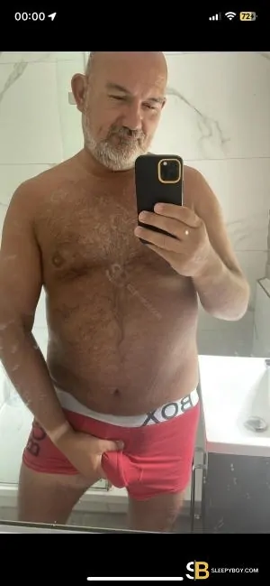 Gay Escort Andrew 49yr - sucking