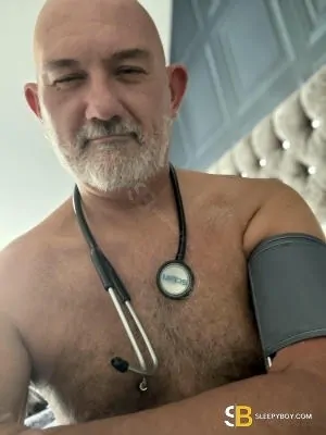 Gay Escort Drew 50yr - double penetration