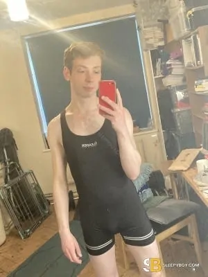 Bisexual Escort James 28yr - blowjob