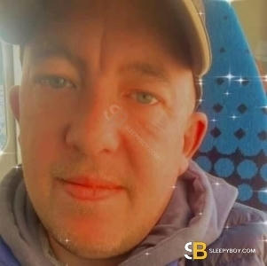 Gay Escort Kevin 40yr - 69