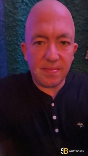 Gay Escort Kevin 40yr - 69