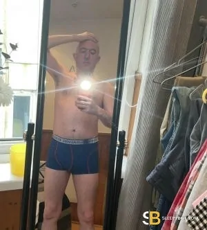 Gay Escort Kevin 41yr - trios