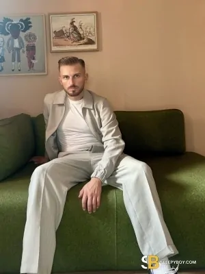 Gay Escort Connor 27yr - always safe sex