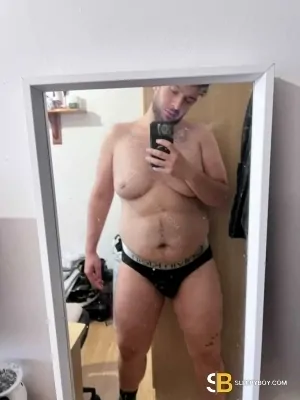 Bisexual Escort Tim 25yr - double penetration
