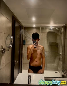 male escort Earl's Court Filipino Marco