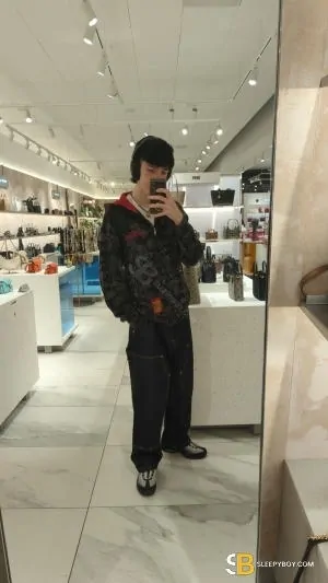 Bisexual Escort Lance 22yr - trios