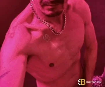 Gay Escort Adam 35yr - sucking